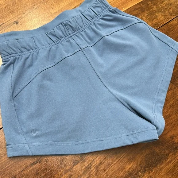 Lululemon Inner Glow Short - Oasis Blue - 4